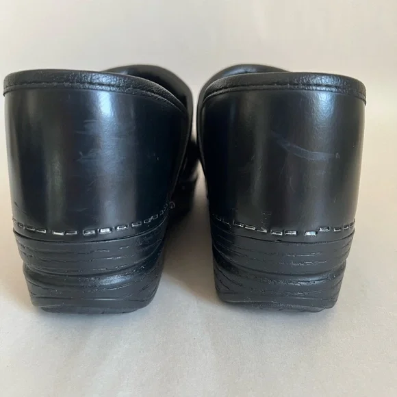 Dansko Black XP Leather Footwear - Picture 7 of 8